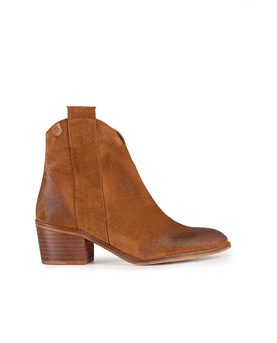 Piper Suede Muscade Ankle Boot